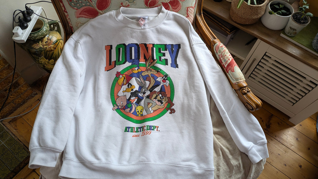 Mystery Box - Surprise Fashion & Homewares Thrift Haul