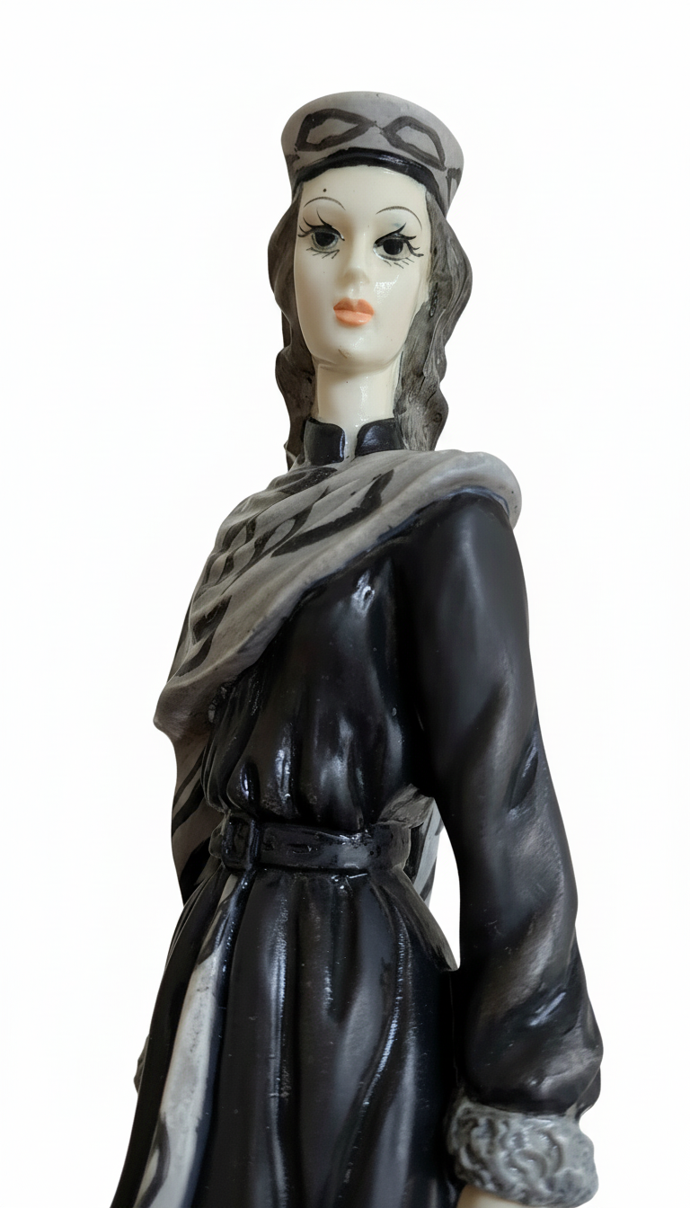 Mystery Box - Surprise Fashion & Homewares Thrift Haul